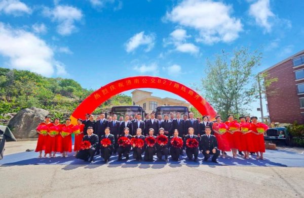 启泰网 济南公交827路正式开通，串起南部山区5个村落的“幸福班车”